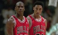 Michael Jordana and Scottie Pippen
